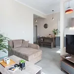 Aris By Anita Holiday Homes